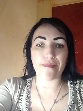 Snapshot of ArianaXFresh chatting on 11/24/25, 08:14 ArianaXFresh online show from 11/24/25, 08:14