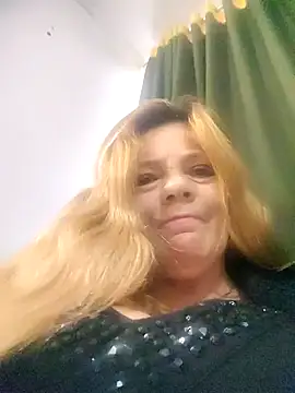 karlaanqui1 online show from 01/12/26, 01:16