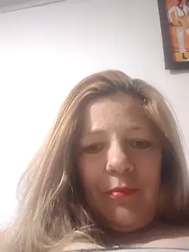 Snapshot of karlaanqui1 chatting on 03/07/26, 11:57 karlaanqui1 online show from 03/07/26, 11:57