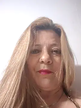 Snapshot of karlaanqui1 chatting on 03/15/26, 09:26 karlaanqui1 online show from 03/15/26, 09:26