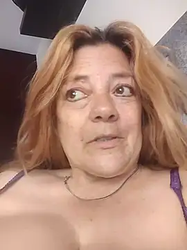 karlaanqui1 online show from 05/27/26, 02:36