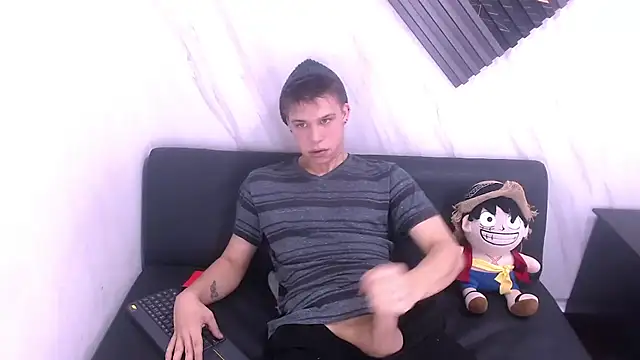 Snapshot of Liam_York_ chatting on 03/11/26, 10:05 Liam York online show from 03/11/26, 10:05