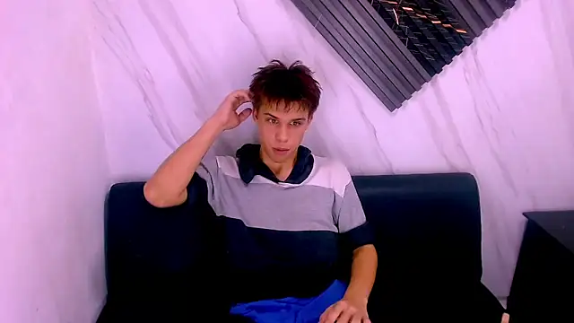 Snapshot of Liam_York_ chatting on 04/08/26, 04:23 Liam York online show from 04/08/26, 04:23