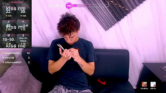 Snapshot of Liam_York_ chatting on 04/11/26, 07:56 Liam York online show from 04/11/26, 07:56