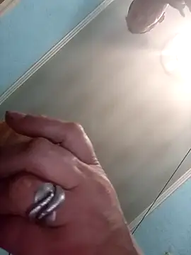 MilaTamila456 online show from 11/30/25, 07:45