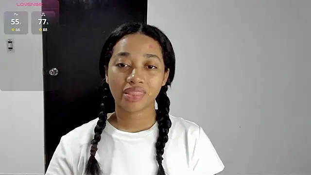  sweetBlair  online show from 11/20/25, 08:14