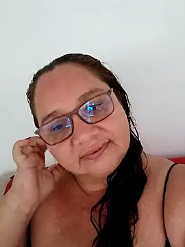 Snapshot of HotXXXgirl_01 chatting on 11/10/25, 12:15 HotXXXgirl 01 online show from 11/10/25, 12:15