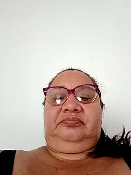 Snapshot of HotXXXgirl_01 chatting on 11/14/25, 12:59 HotXXXgirl 01 online show from 11/14/25, 12:59