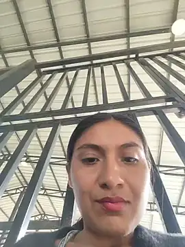 Snapshot of Uvit chatting on 07/02/26, 02:12 Uvit online show from 07/02/26, 02:12
