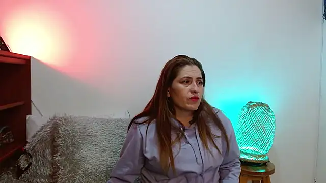 dayan hanks online show from 02/05/26, 03:44