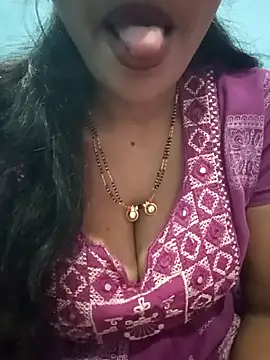 Nisha Hindi online show from 12/17/25, 08:09