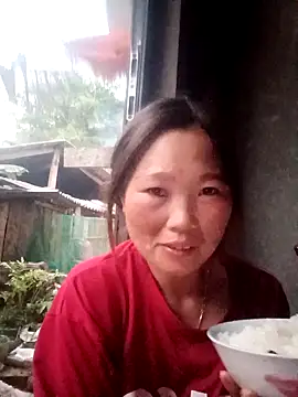 blonde blg online show from 12/21/25, 10:33