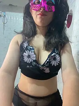 Red Queen 11 online show from 11/21/25, 06:50