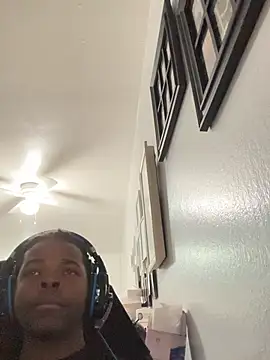 Snapshot of Mr_Sirthedom chatting on 04/05/26, 08:00 Mr Sirthedom online show from 04/05/26, 08:00