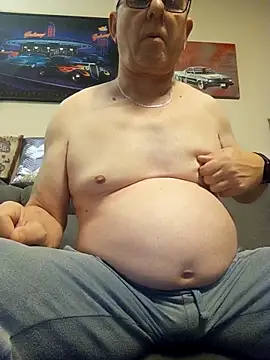 andy-1961 online show from 12/05/25, 07:43