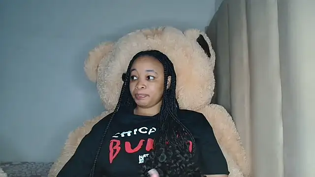 Nisha 102 online show from 03/05/26, 09:44