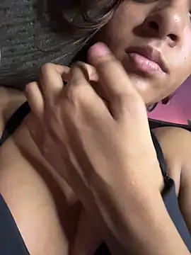 Snapshot of Your___Moonlight chatting on 03/13/26, 07:42 Your Moonlight online show from 03/13/26, 07:42