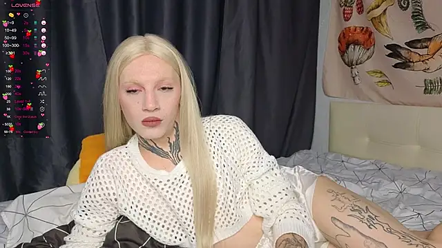 1lola4ka online show from 11/17/25, 04:35