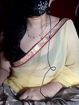Snapshot of HotGirl23231 chatting on 06/16/26, 06:54 HotGirl23231 online show from 06/16/26, 06:54