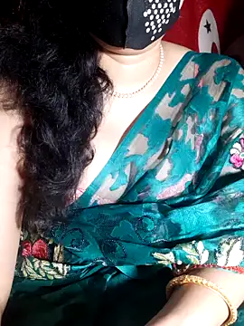 HotGirl23231 online show from 06/18/26, 07:07