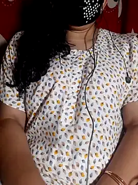 HotGirl23231 online show from 06/28/26, 07:20