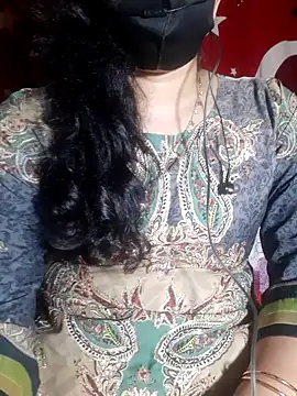 HotGirl23231 online show from 07/18/26, 06:45
