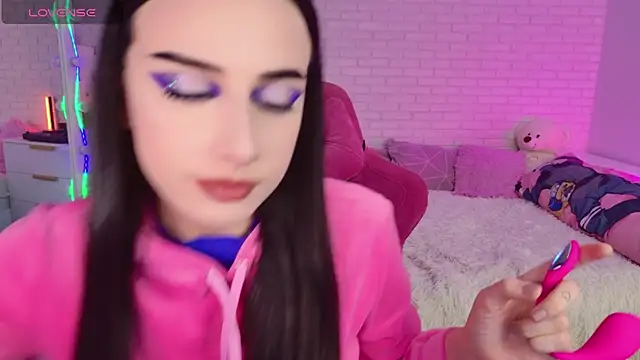 Snapshot of Darineko_ chatting on 03/27/26, 03:23 Darineko online show from 03/27/26, 03:23