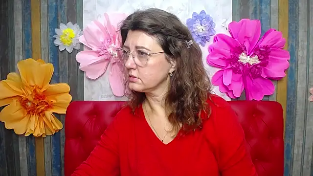 RoseHille online show from 11/22/25, 06:12