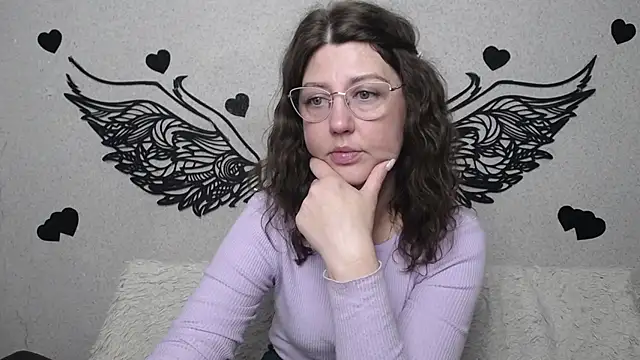 RoseHille online show from 05/16/26, 05:04