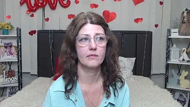 RoseHille online show from 05/28/26, 05:21