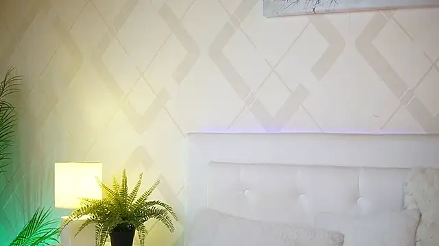 JadeHasy online show from 12/15/25, 08:13