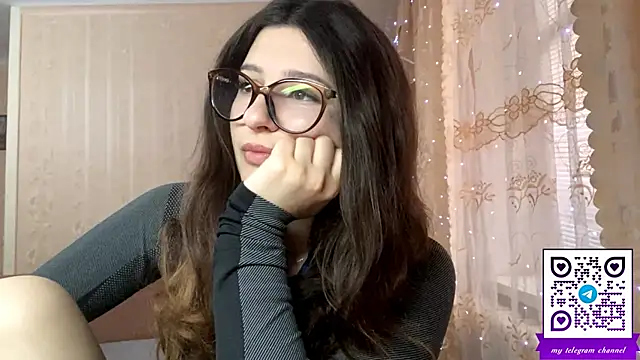 Snapshot of DonnieBooton chatting on 04/07/26, 12:38 DonnieBooton online show from 04/07/26, 12:38