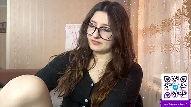 Snapshot of DonnieBooton chatting on 04/10/26, 01:05 DonnieBooton online show from 04/10/26, 01:05