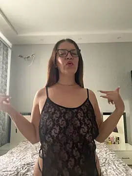 Snapshot of Milana8263 chatting on 03/27/26, 07:47 Milana8263 online show from 03/27/26, 07:47