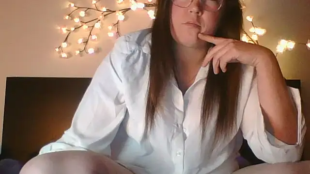 Persephone CH off online show from 11/23/25, 08:19