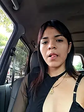 Skinny Wet online show from 11/11/25, 08:09