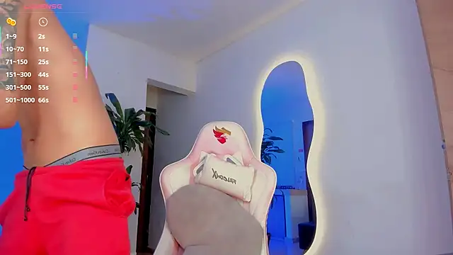 Snapshot of GoodVibeGuy chatting on 11/09/25, 11:58 GoodVibeGuy online show from 11/09/25, 11:58