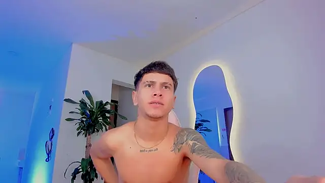 Snapshot of GoodVibeGuy chatting on 11/10/25, 06:07 GoodVibeGuy online show from 11/10/25, 06:07