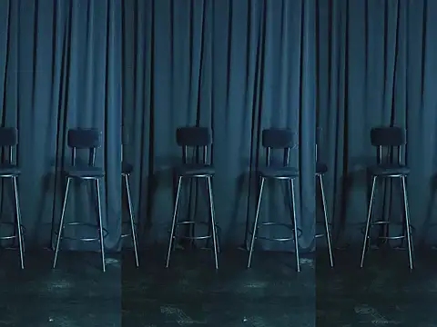 Snapshot of MK-006 chatting on 12/20/25, 05:20 MK-006 online show from 12/20/25, 05:20