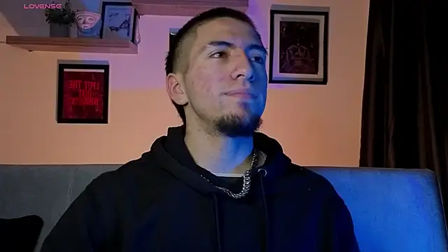 AresMassimoX online show from 11/15/25, 03:48