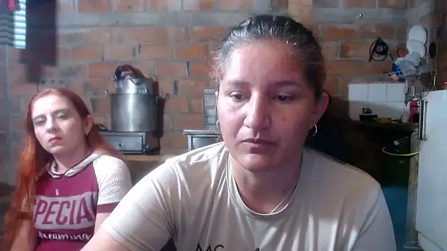 Snapshot of Sra_Angelina chatting on 05/08/26, 02:06 Sra Angelina online show from 05/08/26, 02:06