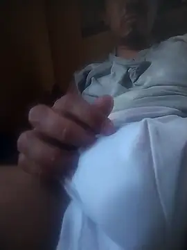 Snapshot of Gabriel_belen chatting on 11/20/25, 09:25 Gabriel belen online show from 11/20/25, 09:25