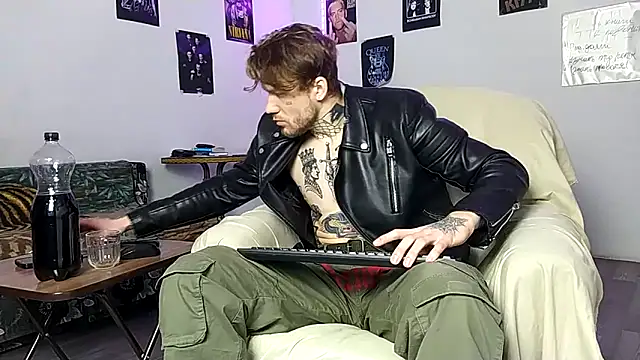 Huntall77 online show from 02/23/26, 01:41