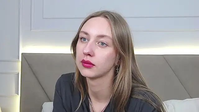 Snapshot of RachaelCute chatting on 11/10/25, 08:57 RachaelCute online show from 11/10/25, 08:57