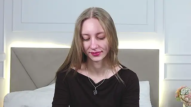 Snapshot of RachaelCute chatting on 02/01/26, 09:08 RachaelCute online show from 02/01/26, 09:08