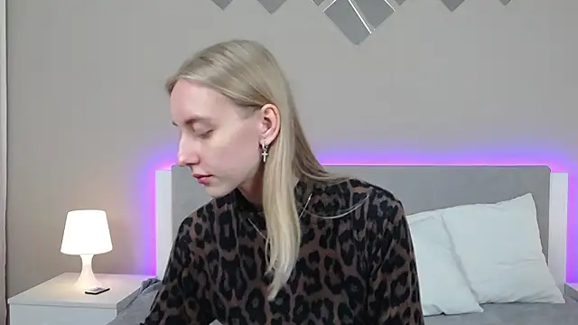 Snapshot of RachaelCute chatting on 03/01/26, 09:44 RachaelCute online show from 03/01/26, 09:44