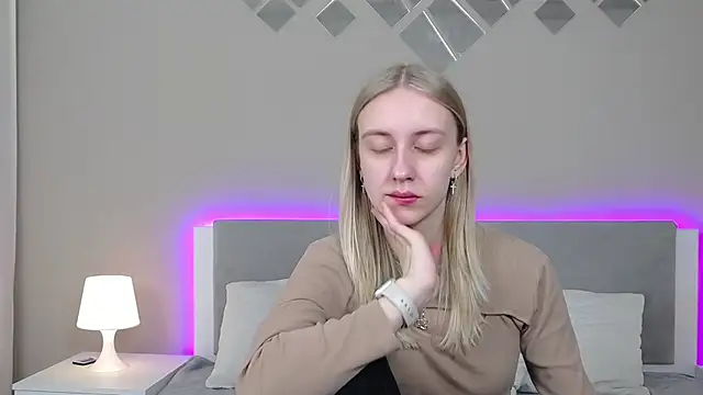 Snapshot of RachaelCute chatting on 03/04/26, 11:38 RachaelCute online show from 03/04/26, 11:38