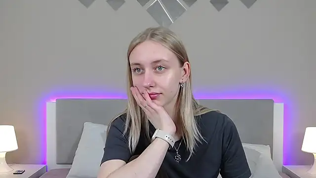 Snapshot of RachaelCute chatting on 03/28/26, 11:10 RachaelCute online show from 03/28/26, 11:10