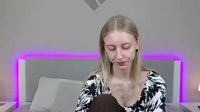 RachaelCute online show from 05/16/26, 11:20