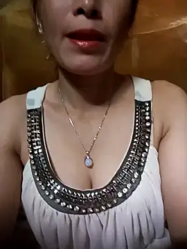 Snapshot of Soursop-op chatting on 11/13/25, 06:34 Soursop-op online show from 11/13/25, 06:34